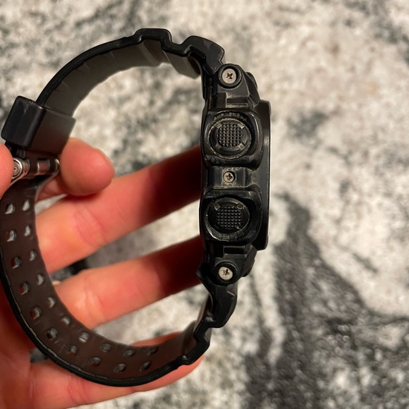 Men’s g shock watch - Picture 5 of 6